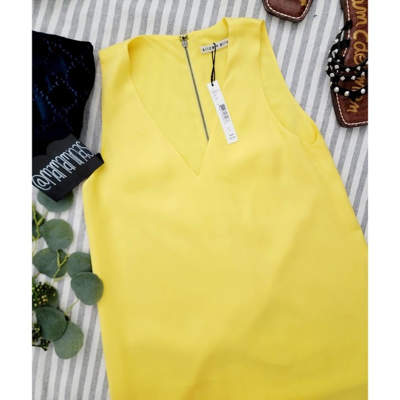 Alice + Olivia Dresses & Skirts - Alice and Olivia Yellow Mini Dress